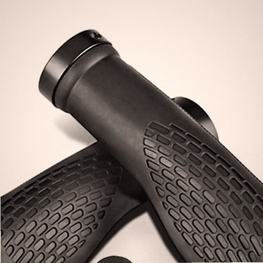 2 Pack Anti Skid Bicycle Grips Soft Comfortable Handlebar For Long Distance